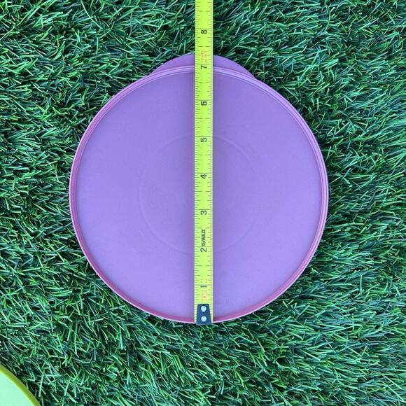 Tupperware Round Lids Set of 3 | 3092B-1, 3094B-2, 3096B-5 - Picture 5 of 8